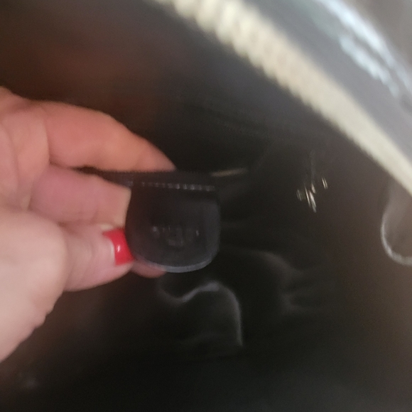 A great Gucci black patent leather crossbody backpack! - Picture 3 of 9